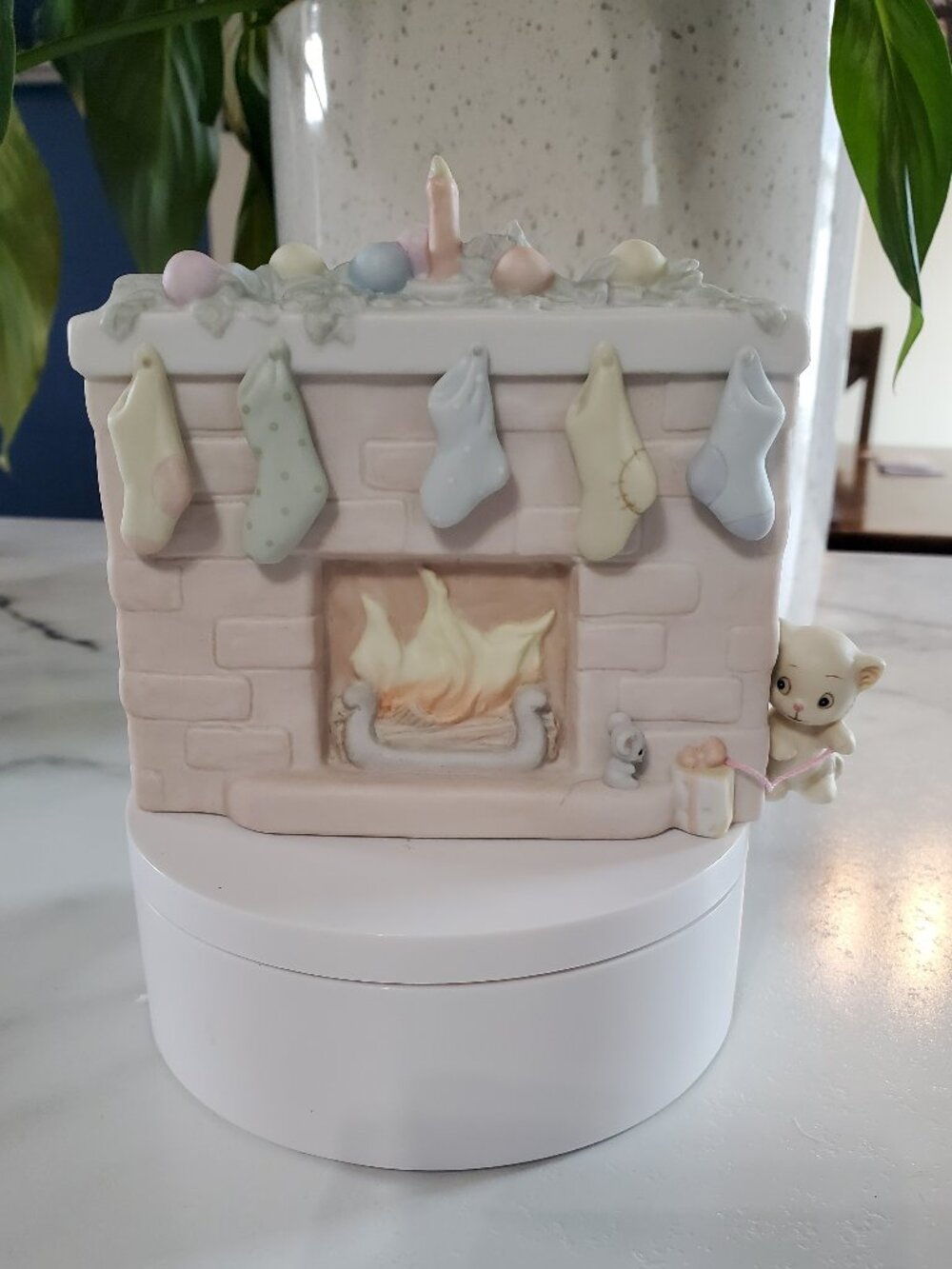 Precious Moments Christmas Fireplace Figurine Vintage